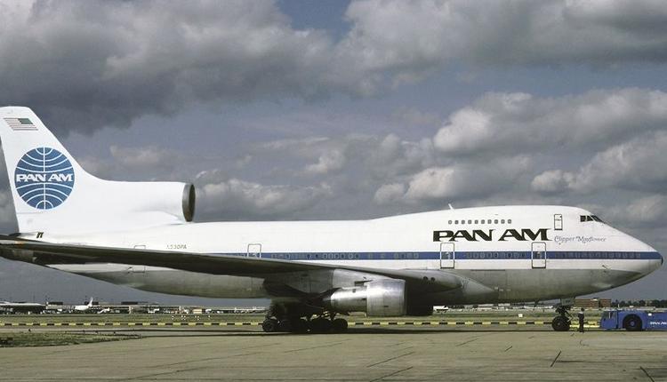  чому зазнав невдачі тримоторний варіант лайнера Boeing 747?