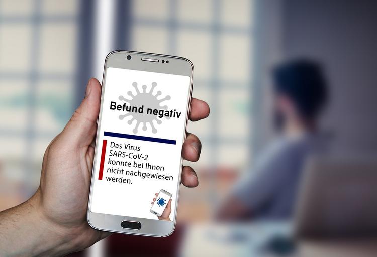  Список країн, які почали використовувати паспорти вакцинації для поїздок
