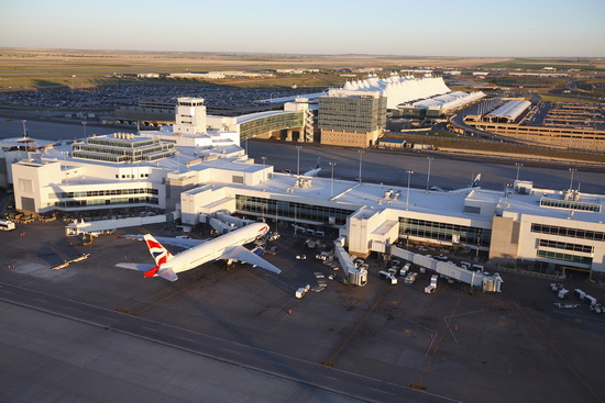 Міжнародний аеропорт Денвера. Denver International Airport