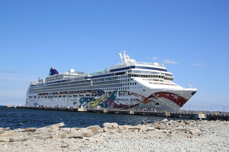  що робити клієнтам з квитками Norwegian Cruise Line після скасування рейсів до 23 квітня?