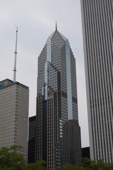 16-Two Prudential Plaza1 usa-info.com.ua